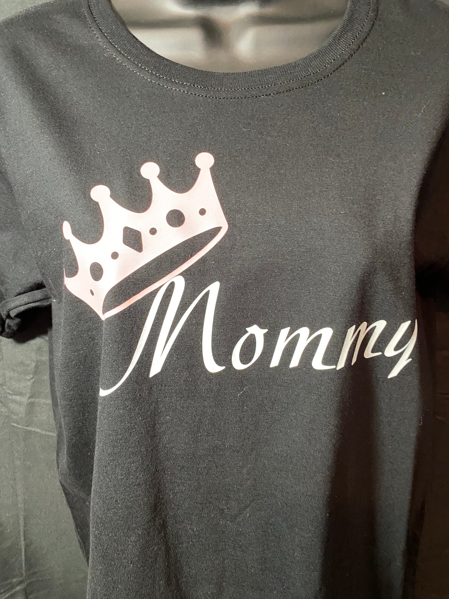 Women and Children Matching “Mommy & Mini” Crown Design Two Piece Shirt Set