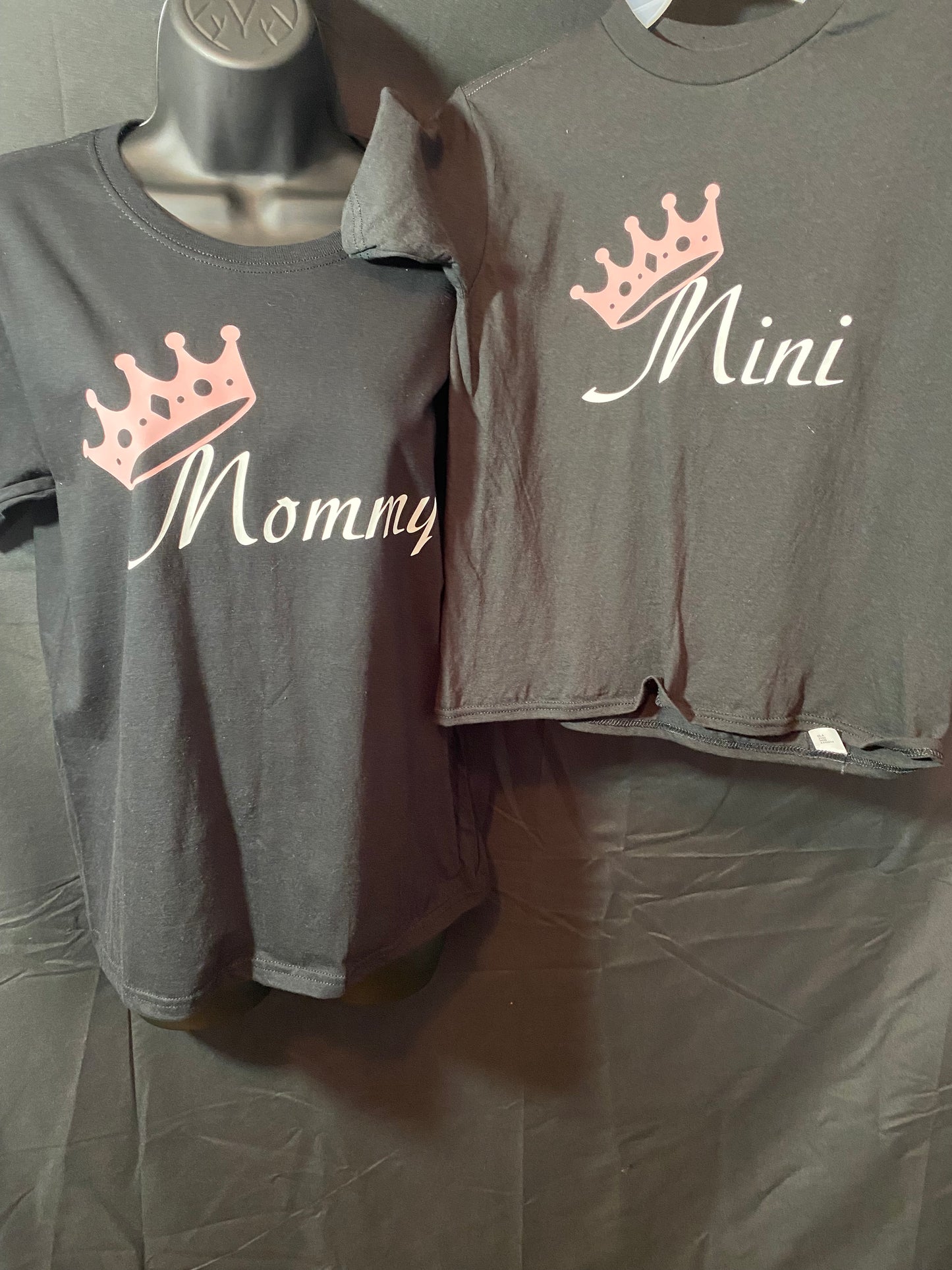 Women and Children Matching “Mommy & Mini” Crown Design Two Piece Shirt Set