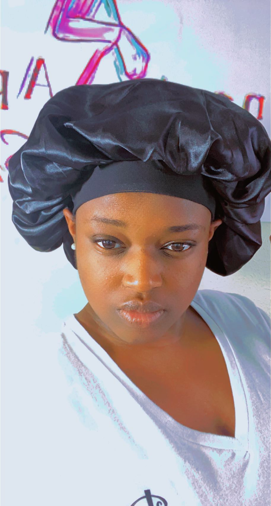Dynasty Crown Satin Bonnet™