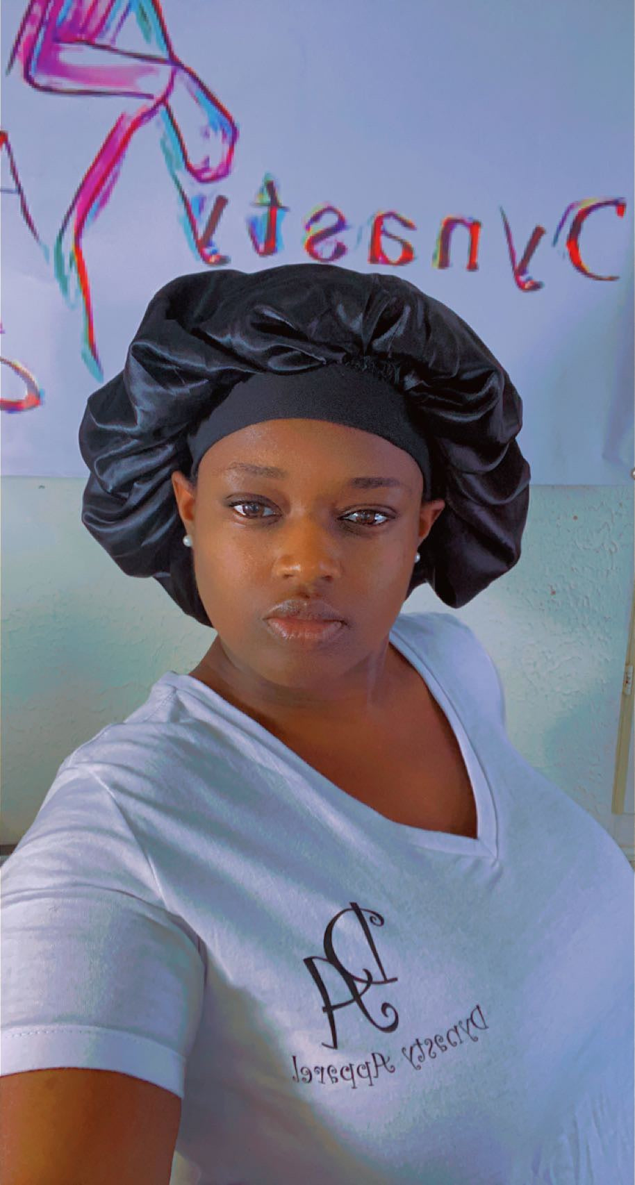 Dynasty Crown Satin Bonnet™